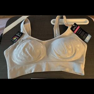 Bali Comfort Shaping Wireless Bra, Crystal Gray